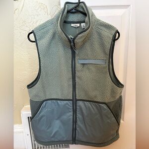 L.L. Bean Women's Fleece Vest, Colorblock